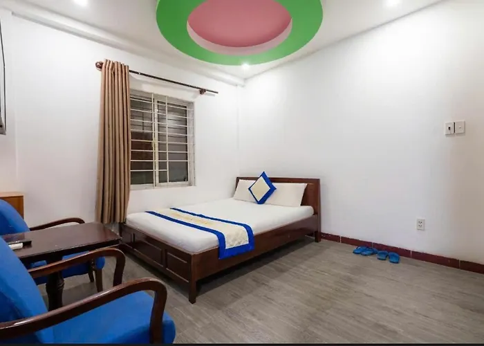 Royal Hotel